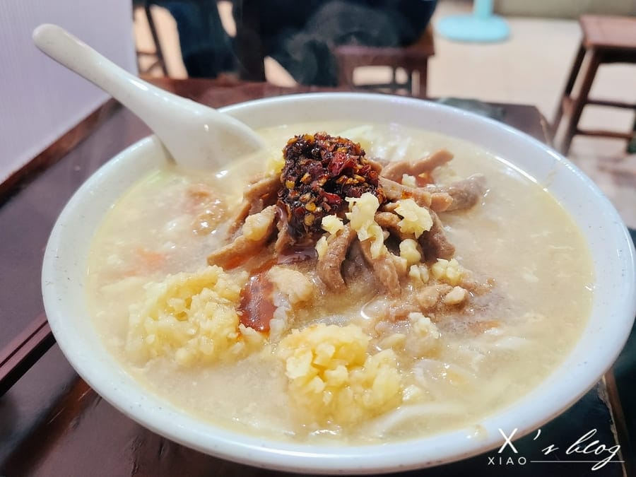 中正區衡陽路必吃龍記搶鍋麵 中正區衡陽路必吃龍記搶鍋麵
