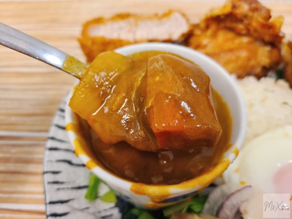 十巷咖哩咖哩醬 十巷咖哩的咖哩醬