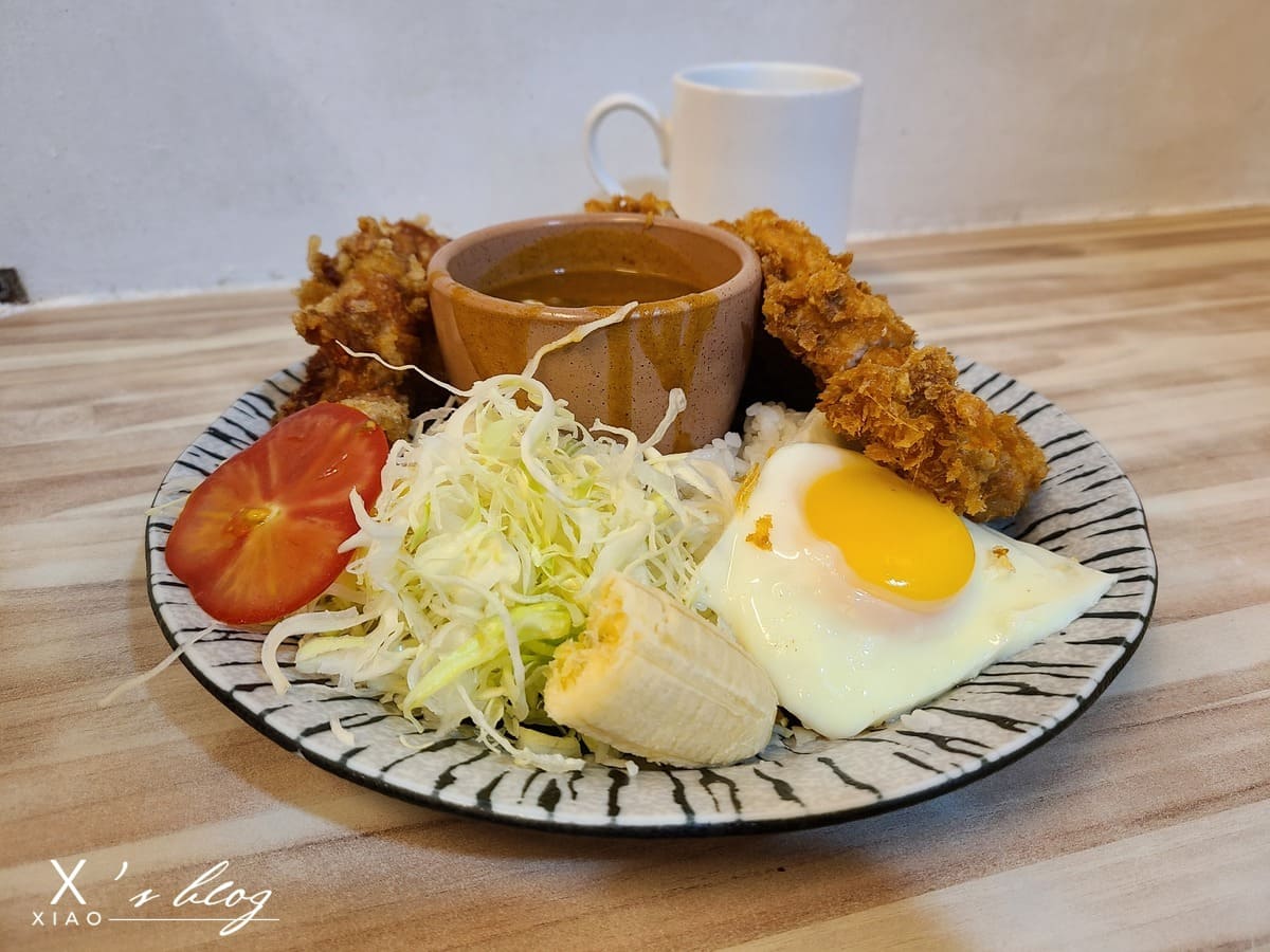 【中山區美食】十巷咖哩|晴光市場超人氣咖哩飯 十巷咖哩 雙拼咖哩