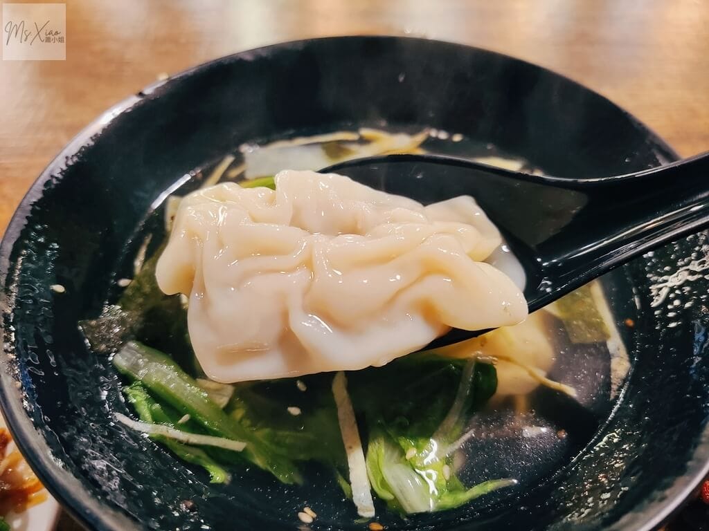 嚼活麵疙瘩鮮蝦大餛飩 嚼活麵疙瘩鮮蝦大餛飩