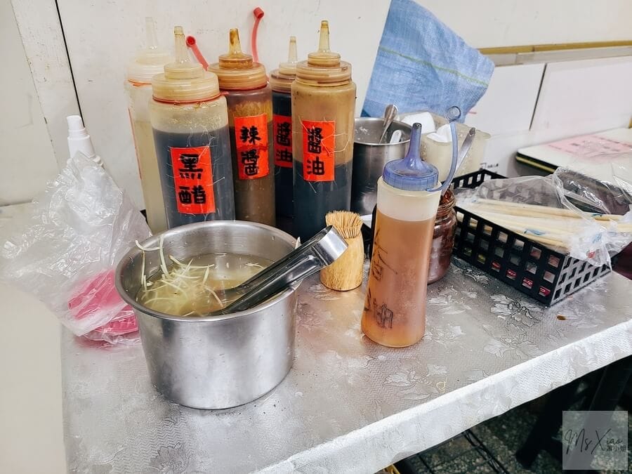 圓圓小籠湯包醬料區 圓圓小籠湯包醬料區