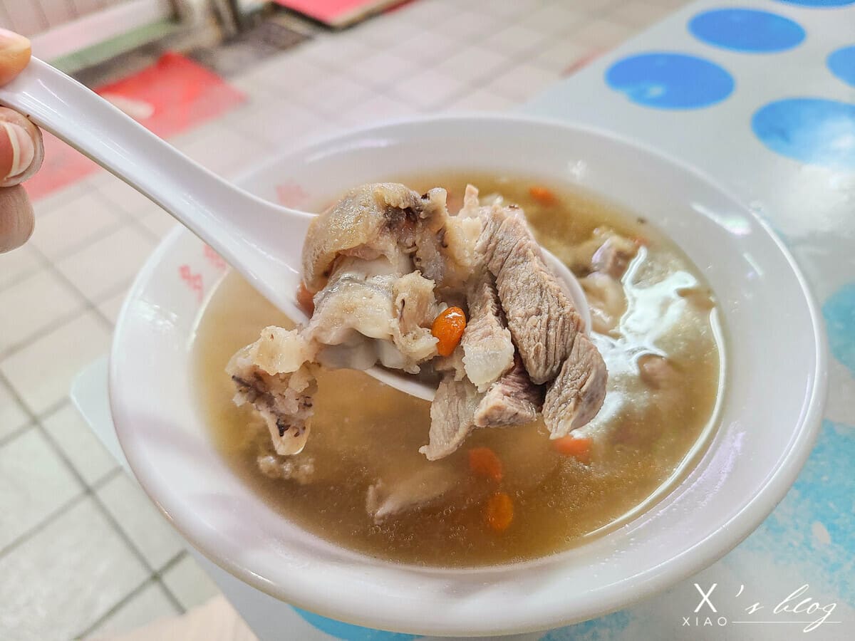 基隆仁愛市場當歸豬腳湯 基隆仁愛市場當歸豬腳湯