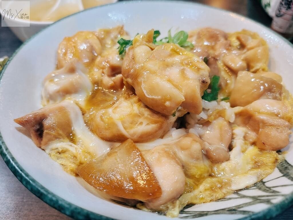 復興崗站胖老闆親子丼