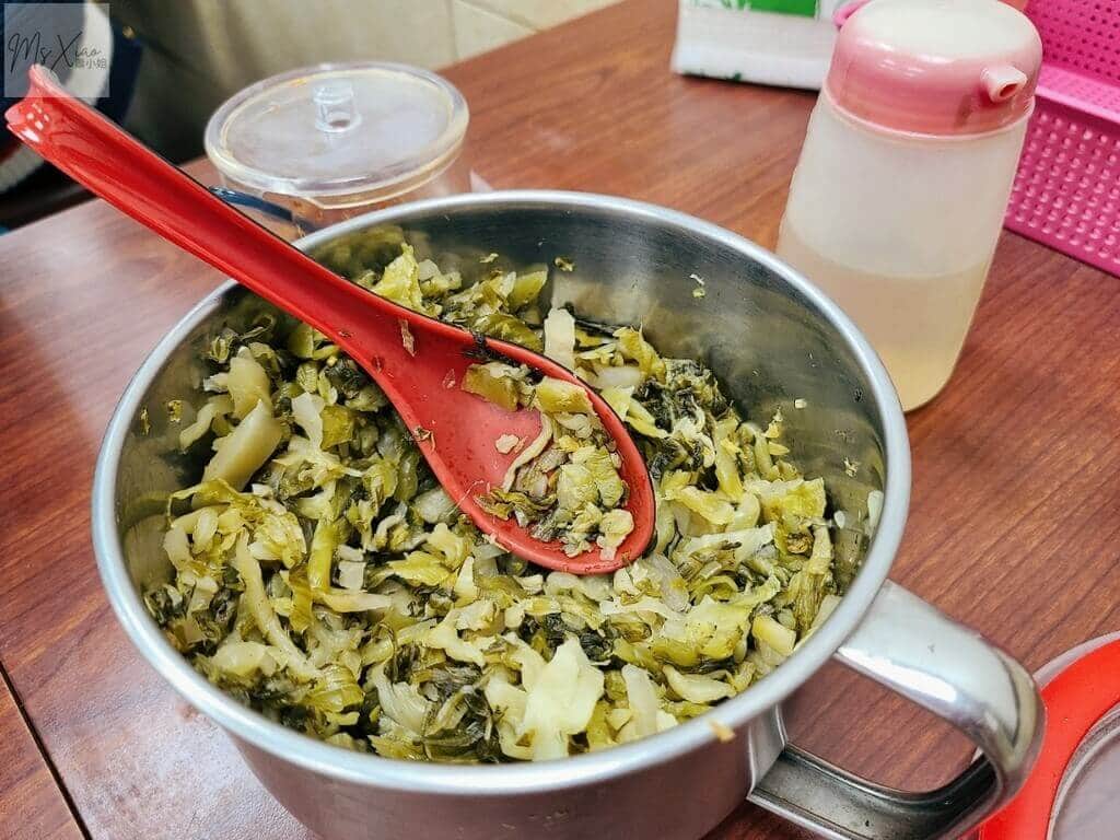 忠誠牛肉麵酸菜 忠誠牛肉麵酸菜
