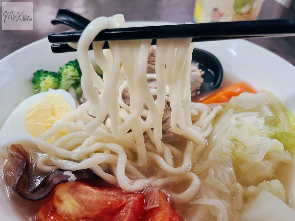 拉麵麵條 拉麵麵條