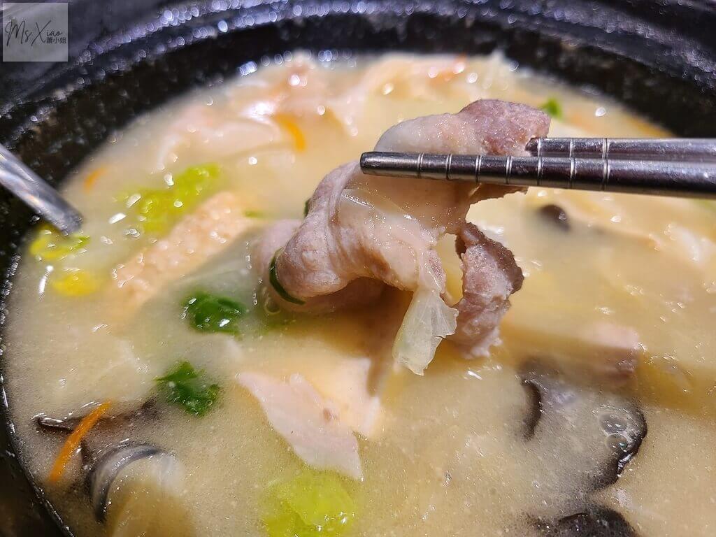 春霖小食豬肉