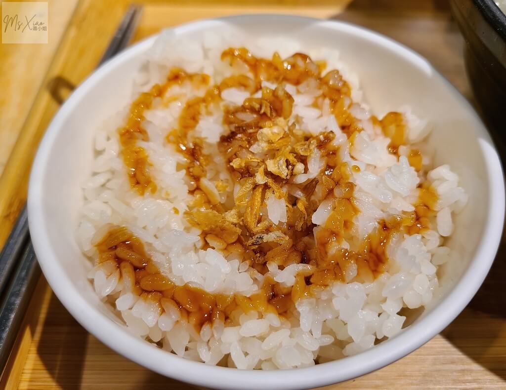 春霖小食雞油飯