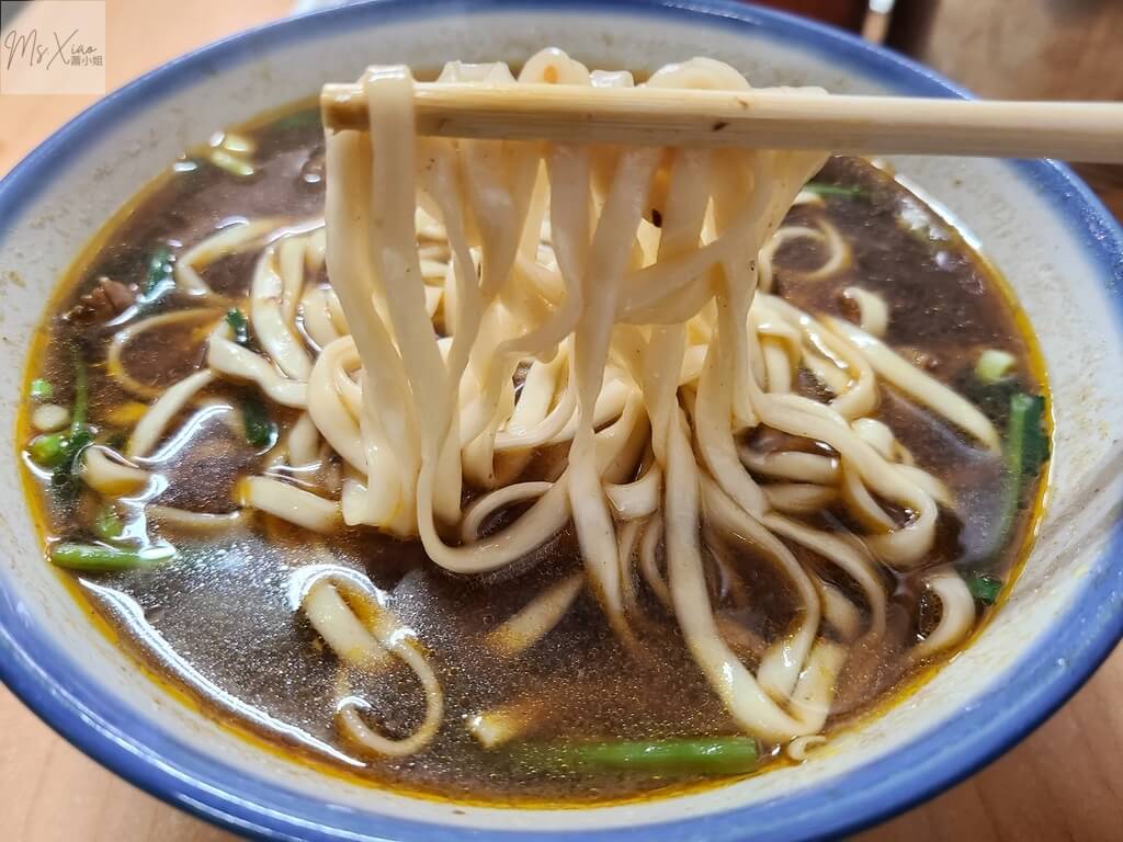 濟南牛肉麵的寬麵 濟南牛肉麵的寬麵