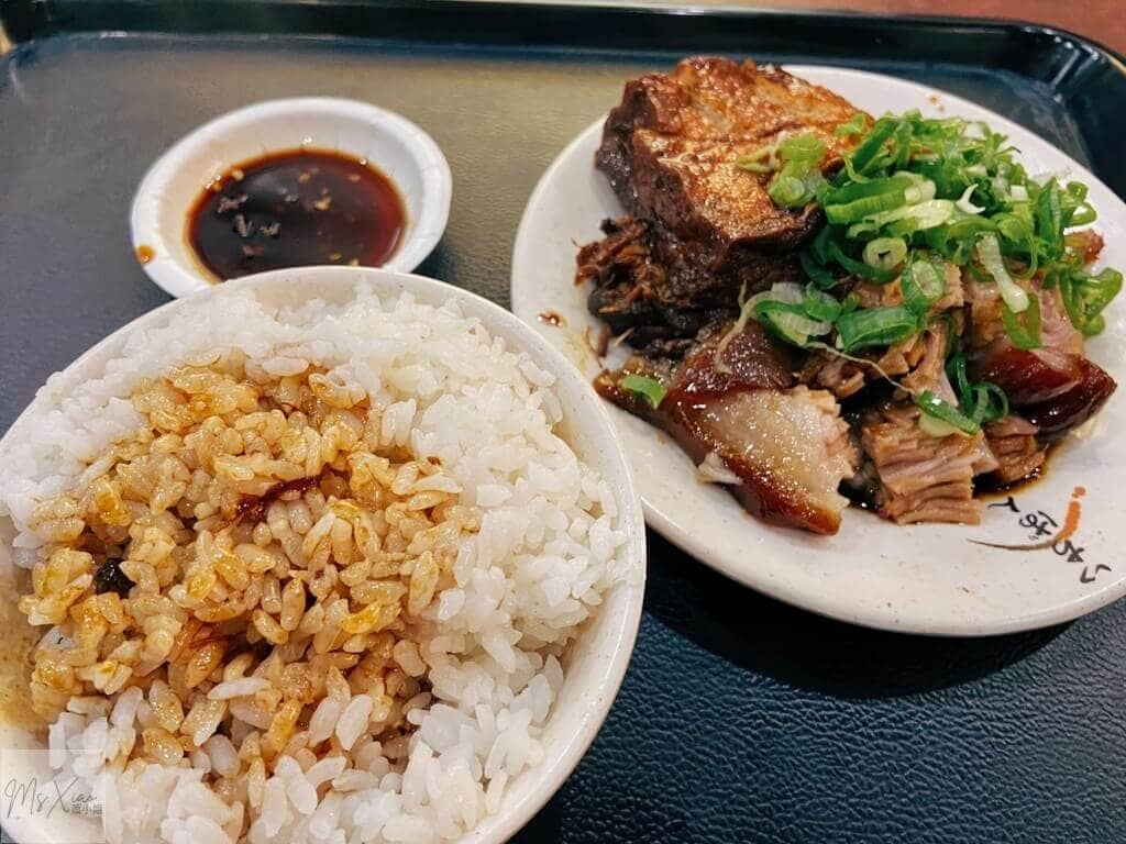 老牌張豬腳飯 老牌張豬腳飯