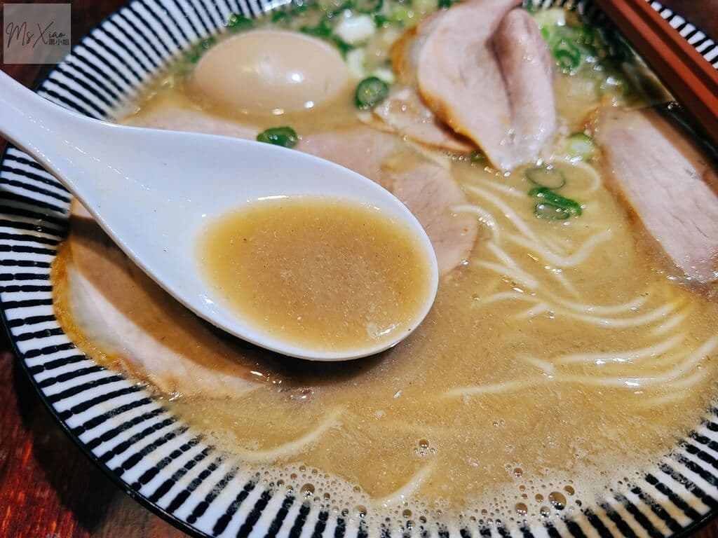 麵屋敬太煮干湯頭