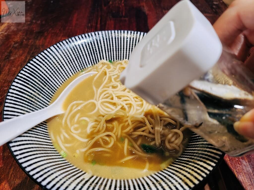 麵屋敬太魚乾醋