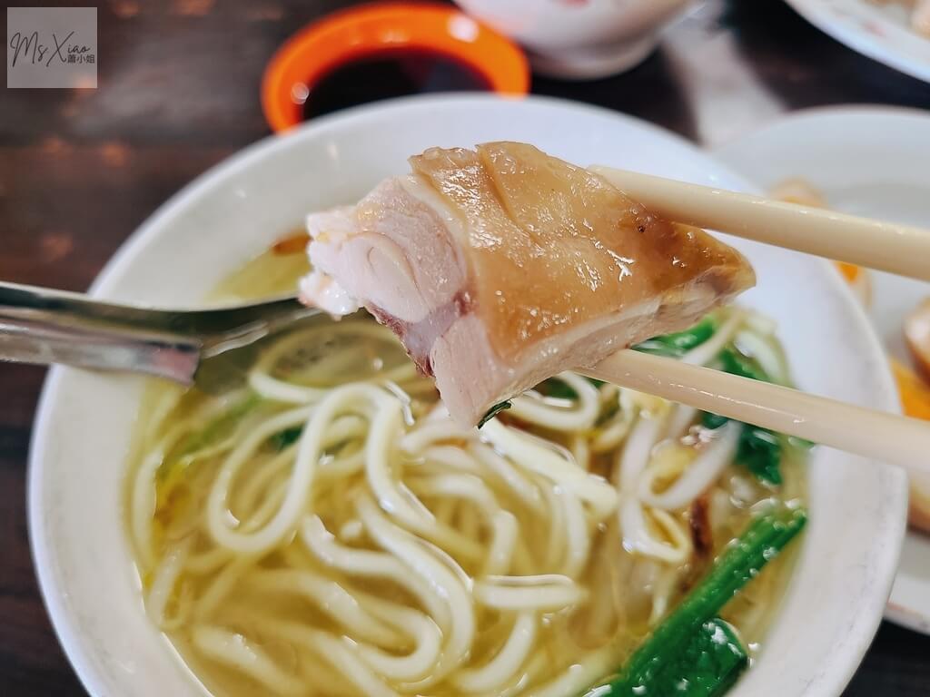 黑點雞肉白斬雞 黑點雞肉白斬雞