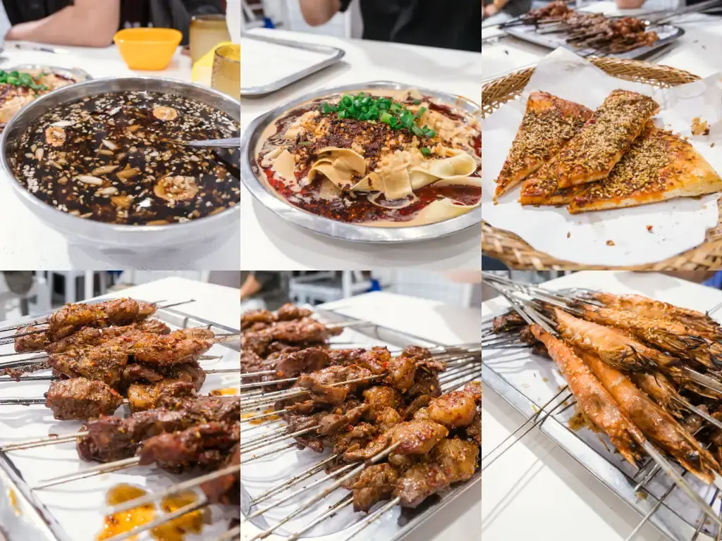 西安回民街支巷美食推薦,老何家烤肉的現烤肉串與饃餅實拍