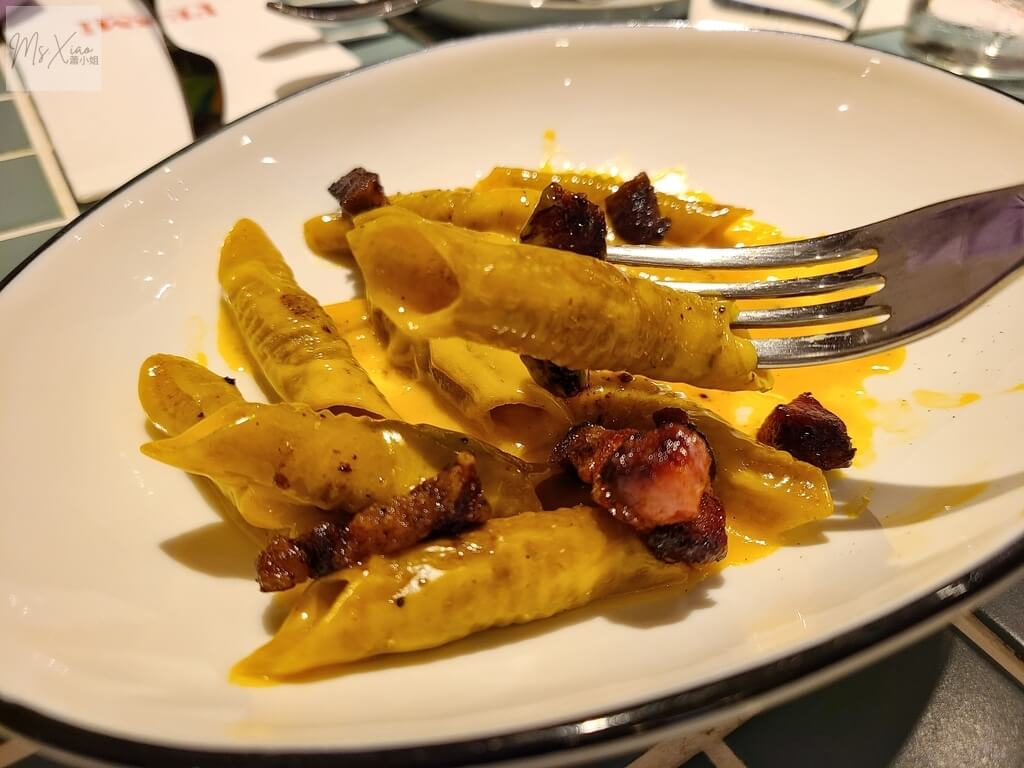 fermi pasta培根蛋黃醬溝紋管麵 fermi培根蛋黃醬溝紋管麵