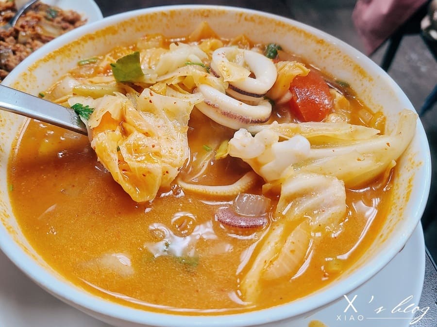 lisa泰式美食海鮮酸辣湯 lisa泰式美食海鮮酸辣湯