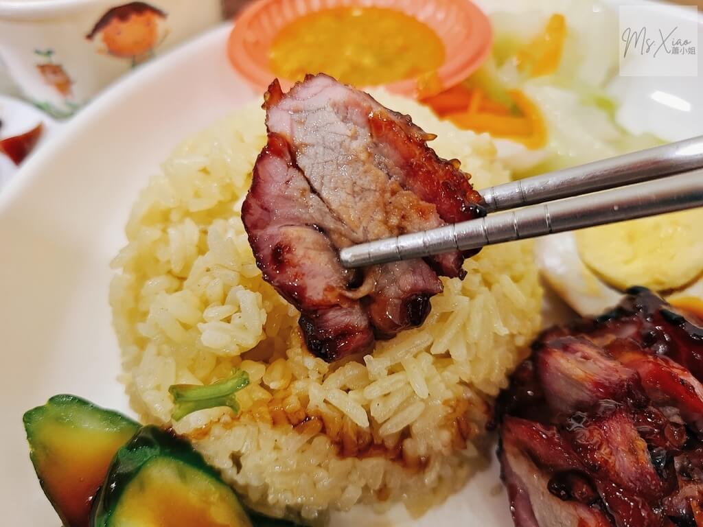 海南雞飯配叉燒肉