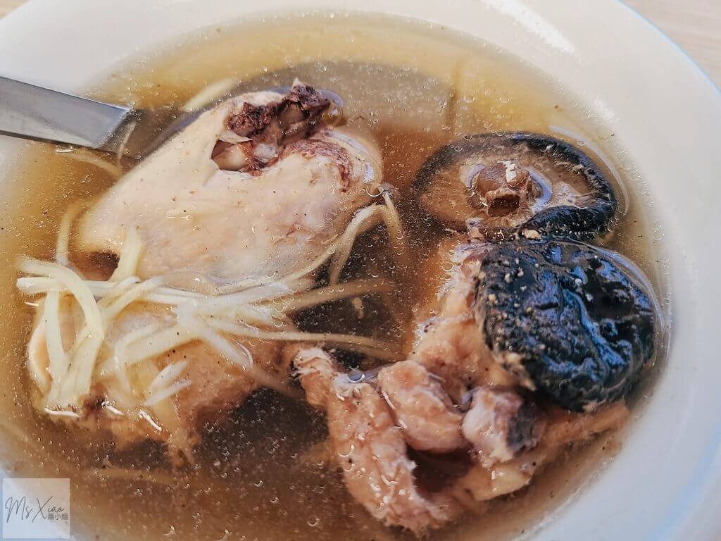 海山魯肉飯香菇雞湯