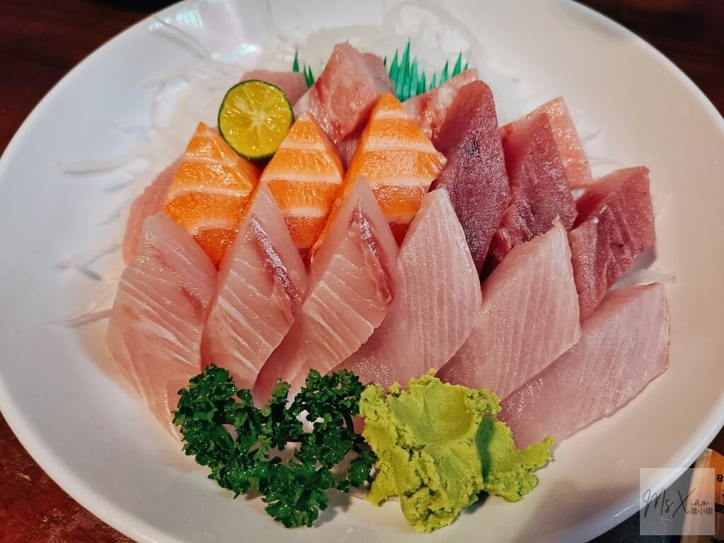 三多屋爸爸嘴日本料理綜合生魚片