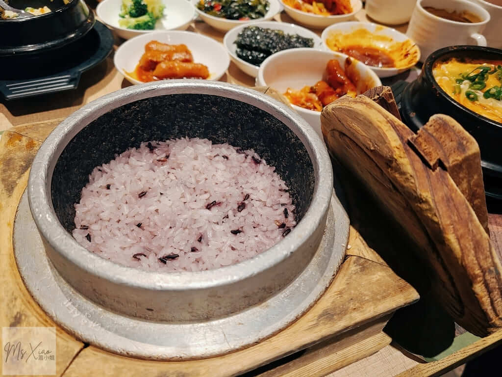 豆腐村-鍋巴飯